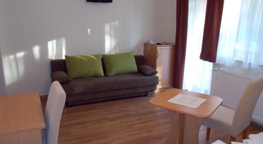 Hotel Halaszkert Badacsony Bytom Chambre photo