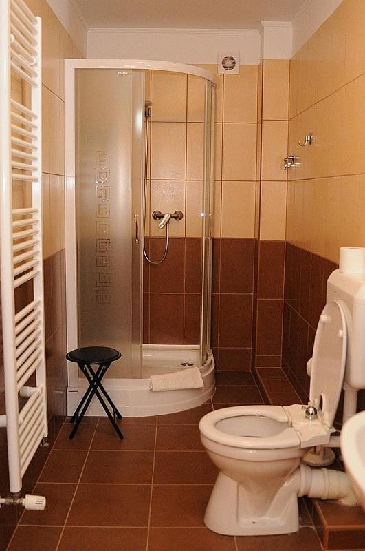 Hotel Halaszkert Badacsony Bytom Extérieur photo