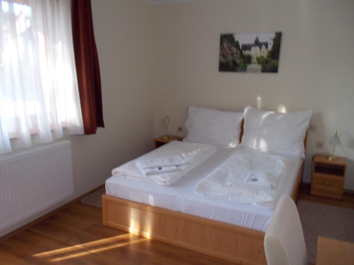 Hotel Halaszkert Badacsony Bytom Extérieur photo